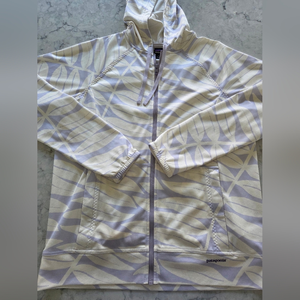 Patagonia White and Purple Patterned Hoodie